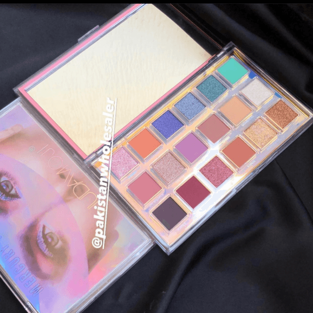 Mercury Retrograde 18 Color Highly Pigmented Palette
