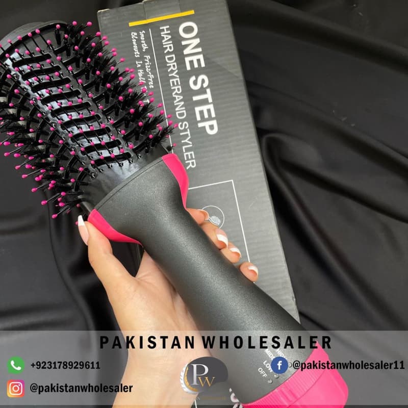 ONE STEP HOT AIR BRUSH ( DRYER + STRAIGHTENER )